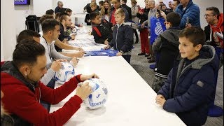 Firma De Autógrafos De Los Jugadores Del Espanyol