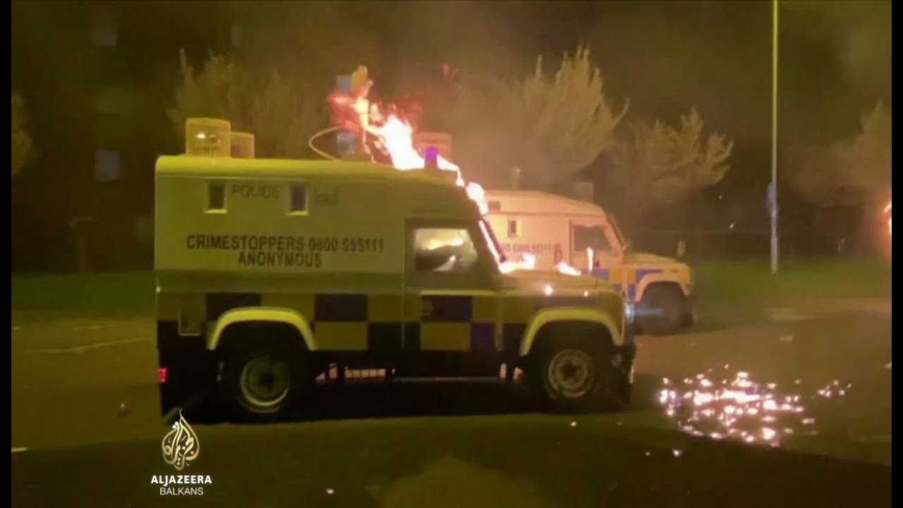 خروج بريطانيا من الاتحاد الأوروبي يشعل موجة جديدة من العنف في أيرلندا الشمالية