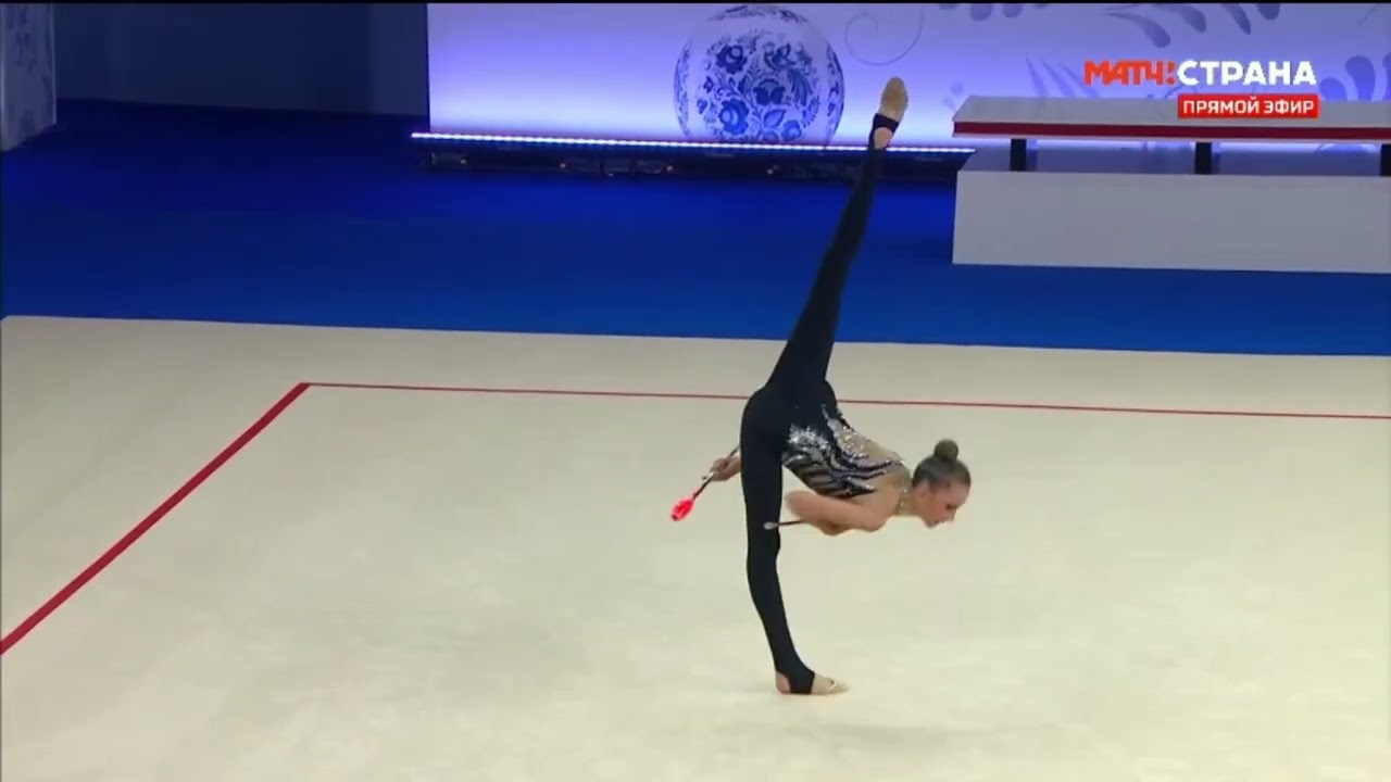 Maria Dmitrieva clubs All-around final RC26 26.15