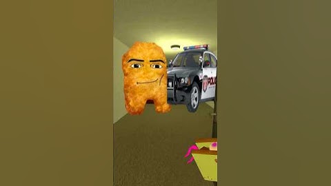 Police And Chicken Nugget Chase me in Liminal Hotel Nextbots Gmod