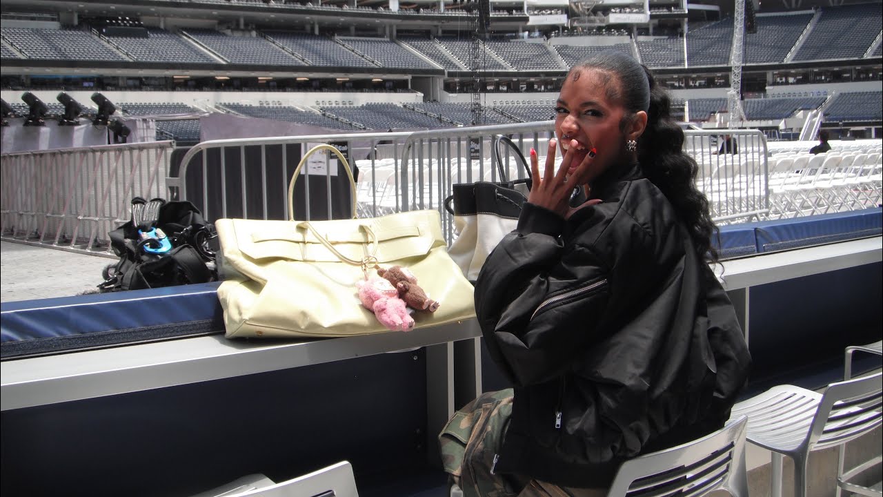 i styled SZA for the gnx tour in LA