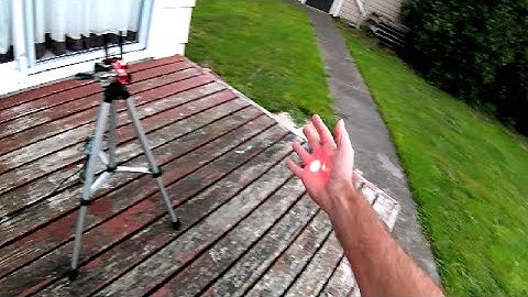 $3 laser transmits audio over 100m (arduino)