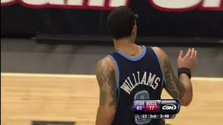 Deron Williams Posterizes Derrick Rose vs bulls 2010