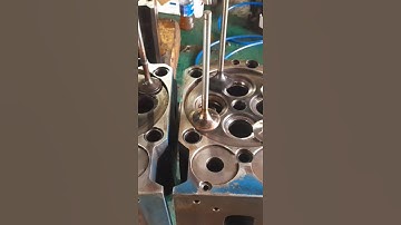 Cylinder head valve. MWM engine. #mwm ##cylinderliner #engine