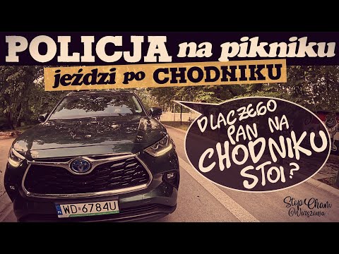 81 Policja na pikniku jeździ po chodniku