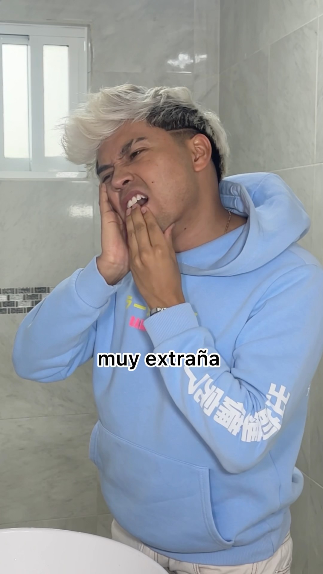 LUIS ES UN ZOMBIE #shorts
