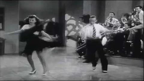 Fred Astaire & Paulette Goddard - "I Ain't Hep To ...