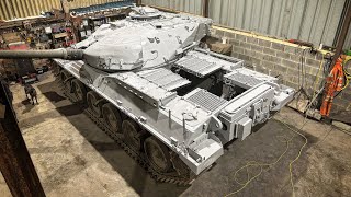 We Paint a Chieftain Tank (Part1)