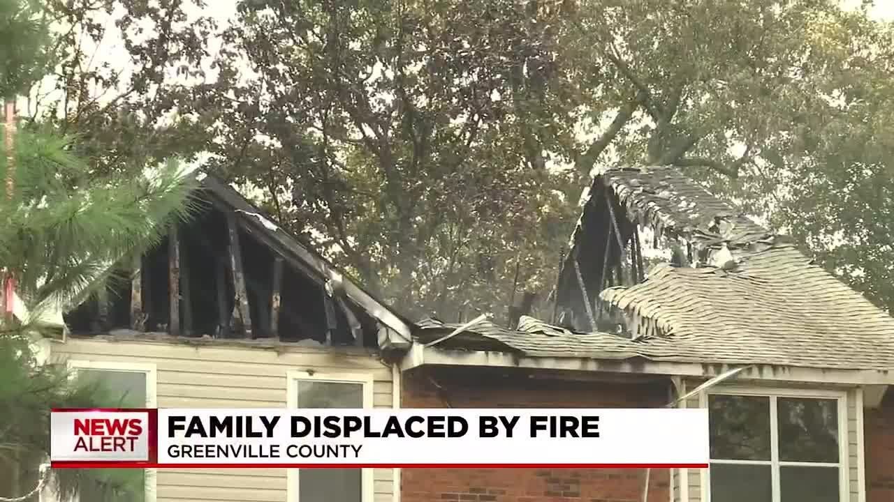 Family displaced after fire damages apartment in Greenville - YouTube