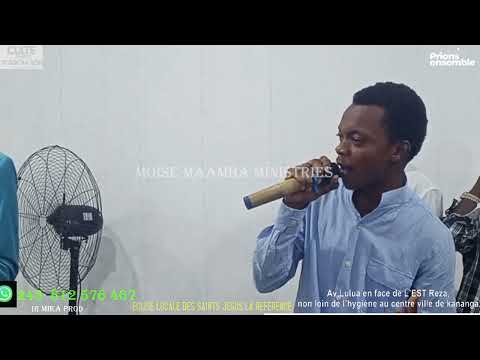 XT Édouard Tshilomba Dans Senda