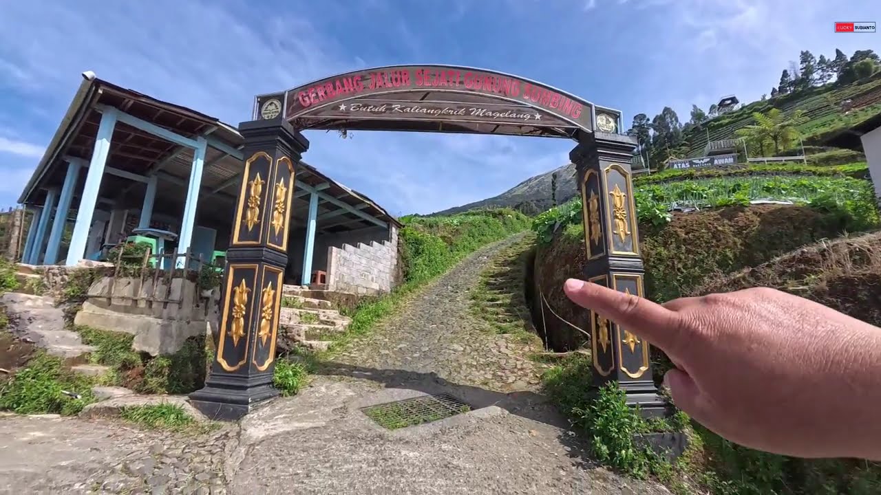 SUASANA DESA TERTINGGI DI MAGELANG JAWA TENGAH