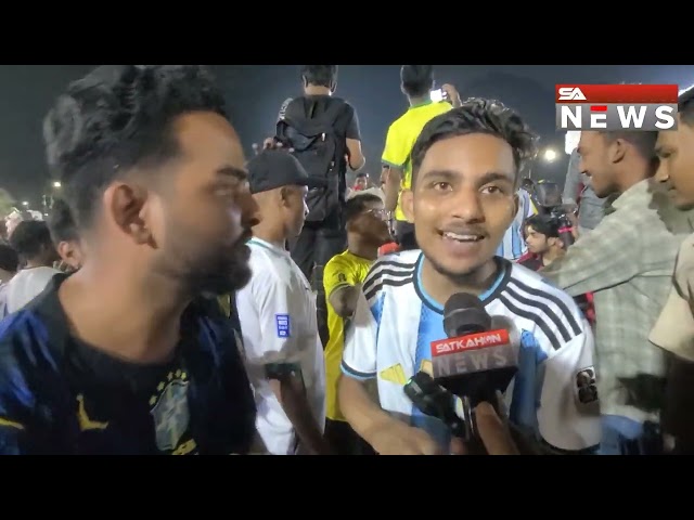 আপা, থ্রী-পিস, 7up স্লোগানের তু'মু'ল ল'ড়া'ই টিএসসিতে |SatkahonNews