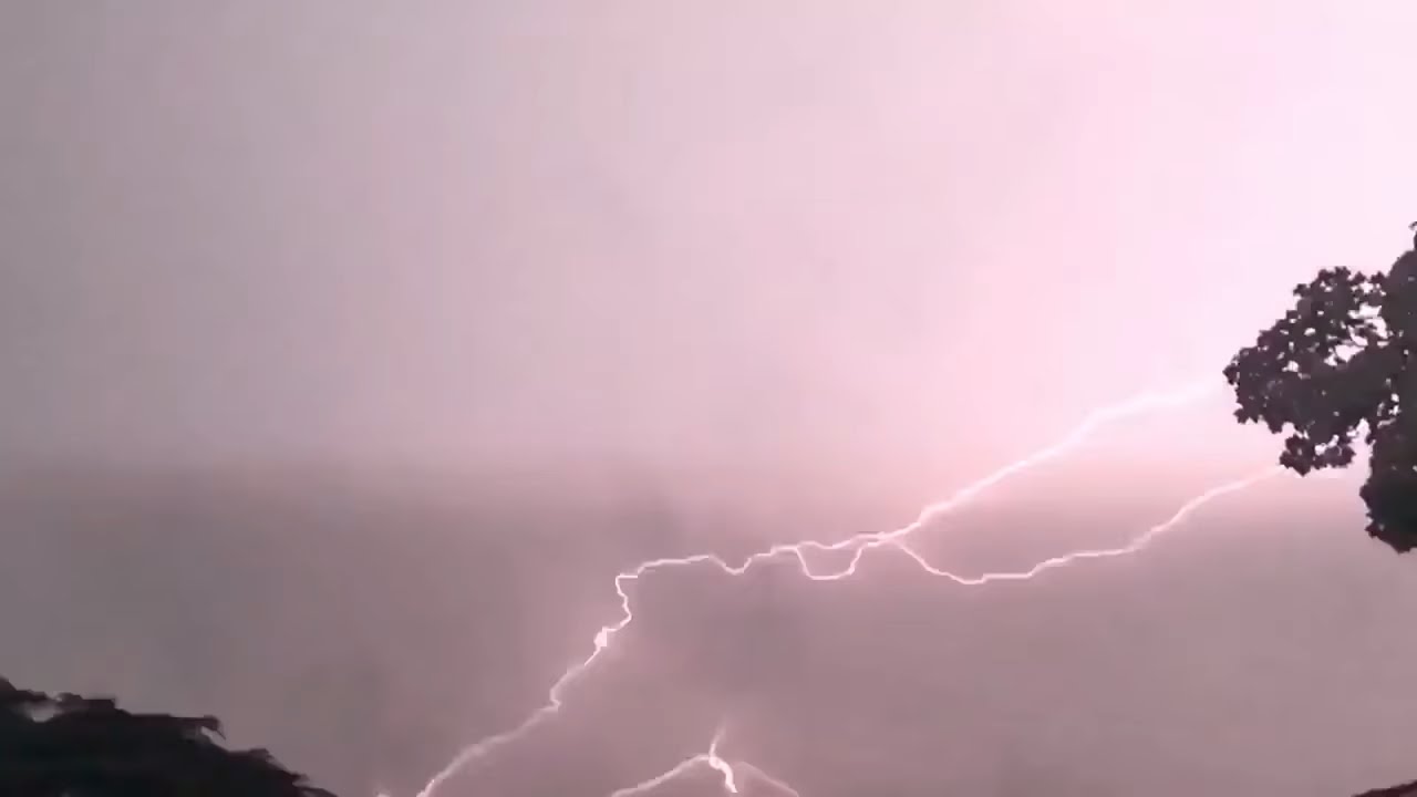 Incredible lightning strikes hit Norwich during dramatic storms - YouTube