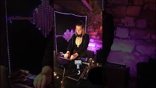 🔊 VOLUME. MAINTENANT. ALLEZ. Full mix sur YouTube #technogirl #djgirl #technoremix