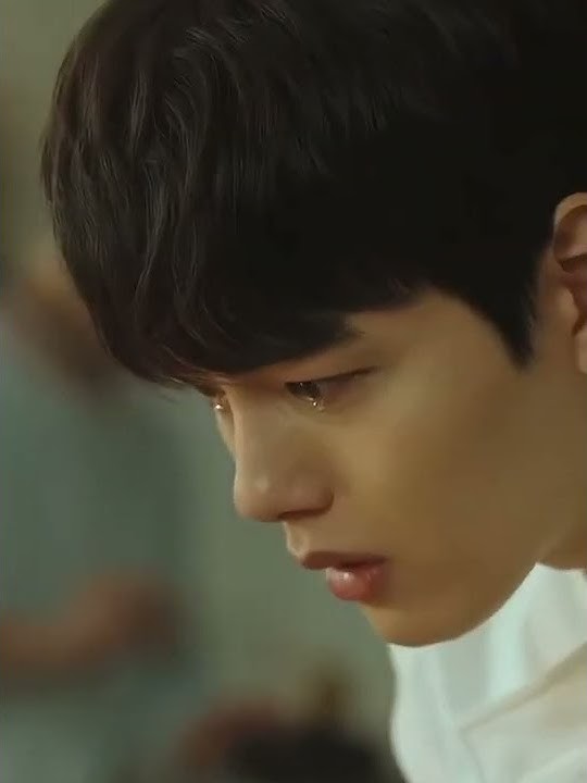 Why is He crying?? 🥲#linkeatlovekillkdrama #dorama #kdrama #newkdrama #funny #yeojingoo #shorts