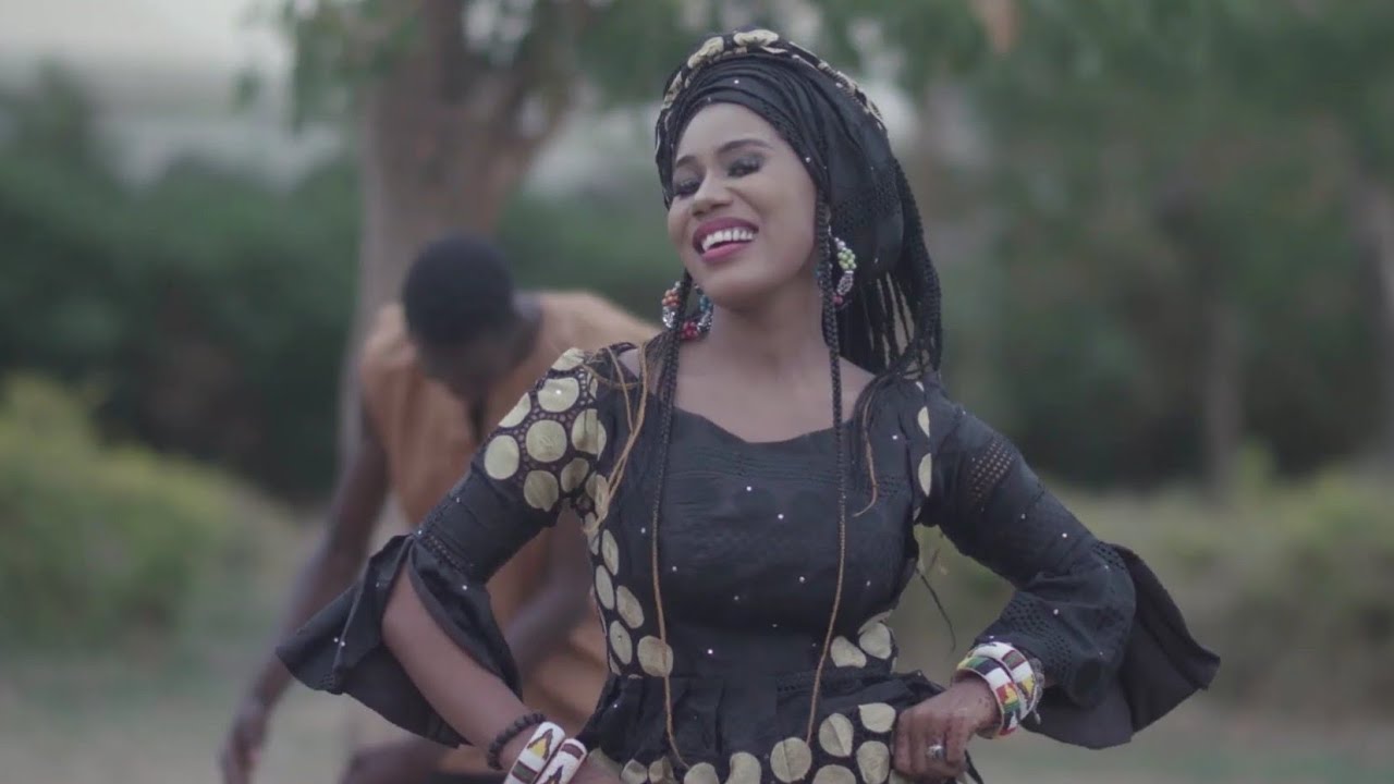 Sabuwar Waka Inda Hankali Da Tunani Latest Hausa Song Original Video 2021 