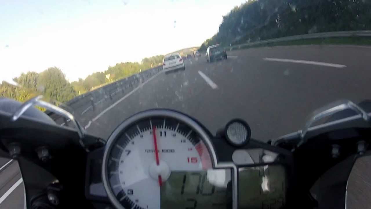 Bmw S1000rr Top Speed 299km H Youtube