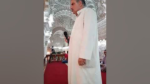 القارئ علي العاني أذان بمقام الجهاركاه في جامع ابي حنيفة