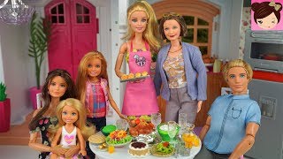 Barbie Sisters Celebrate Thanksgiving Holiday Dinner -  Doll Supermarket and Barbie Pink Kitchen .