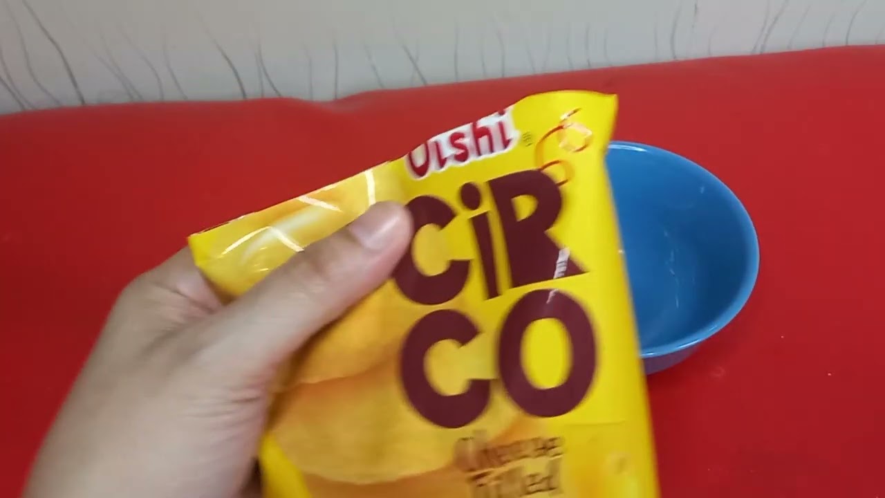 OISHI CIR CO CHEESE FILLED CORN SNACK