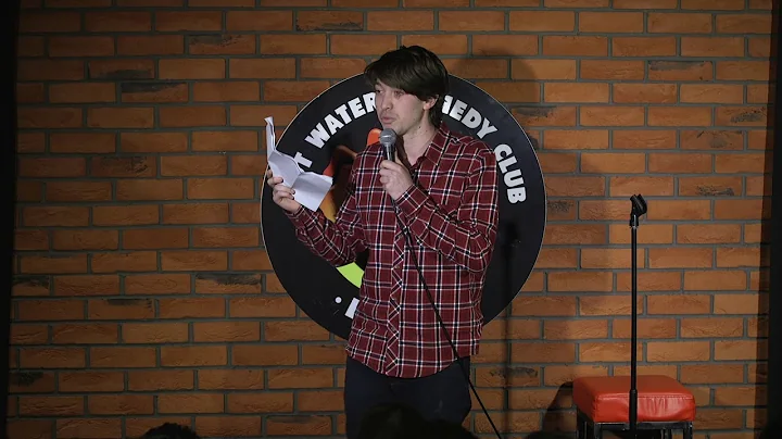 Harry Sanders | LIVE at Hot Water Comedy Club