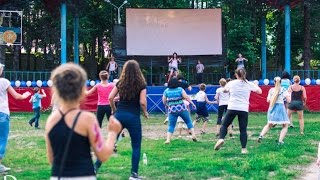Зумба в парке / Zumba in the park  2016 HD
