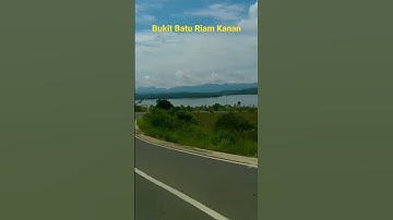 Wisata Bukit Batu Riam Kanan