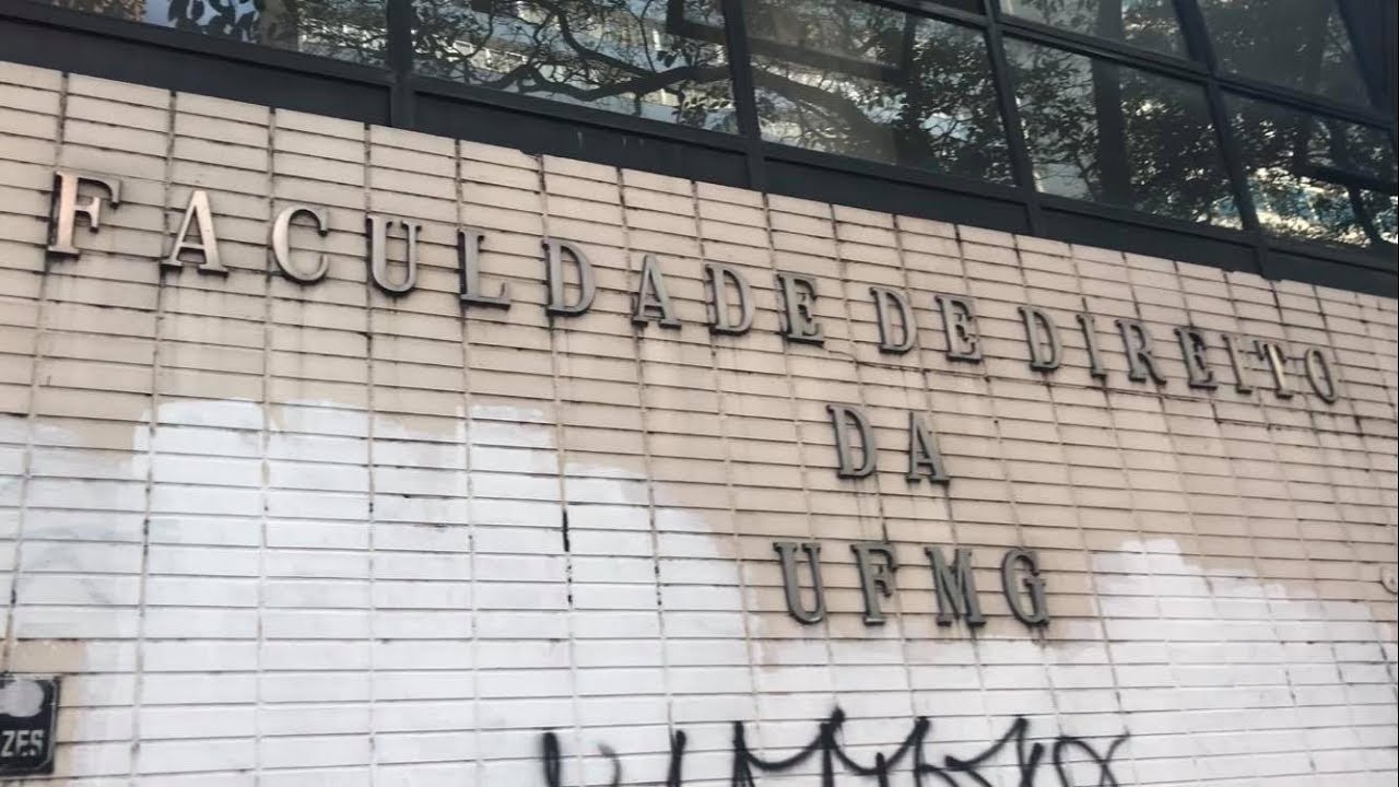 Faculdade de Direito UFMG 