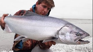 fishing the Rakaia River for New Zealand Chinook Salmon