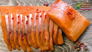 Lightly salted salmon coho salmon, pink salmon, dry-salted salmon in oil, an ideal appetizer for the