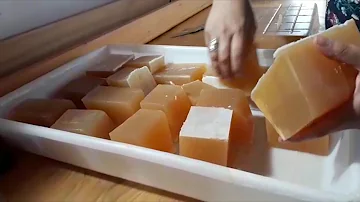Como fazer sabão de álcool em barra com óleo de cozinha?