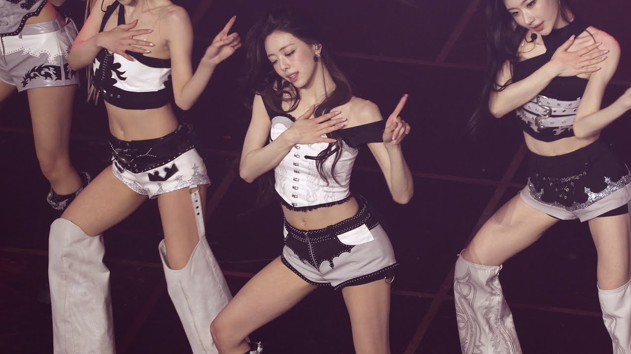 260214 있지(ITZY) - 유나 Sorry Not Sorry 4K 직캠 [TUNNEL VISION]