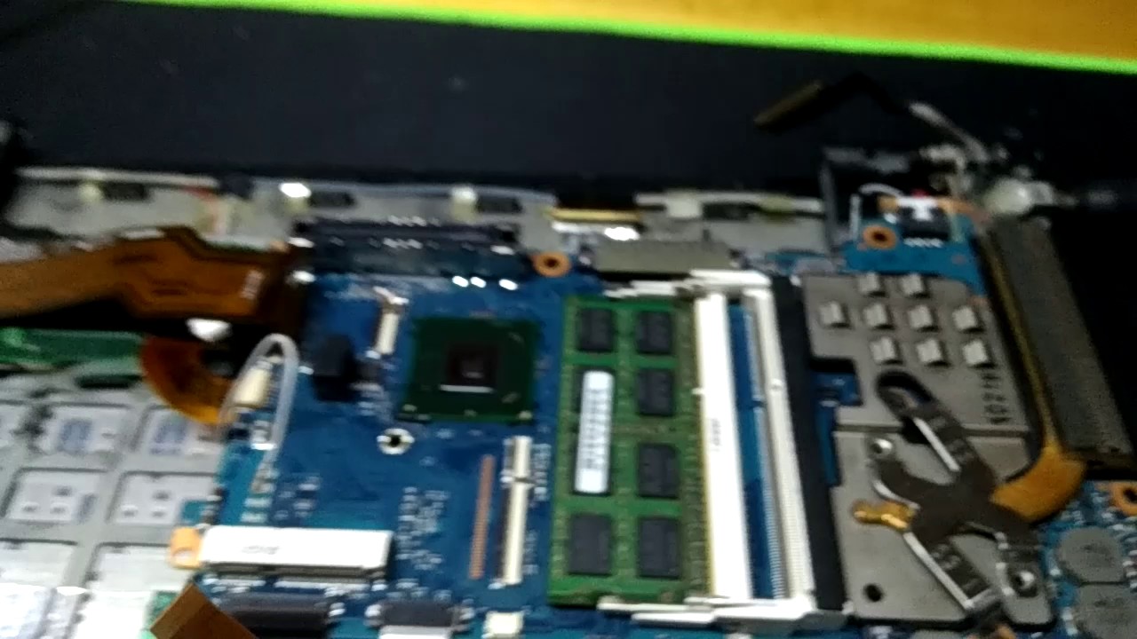 Toshiba R700 motherboard flashing led YouTube