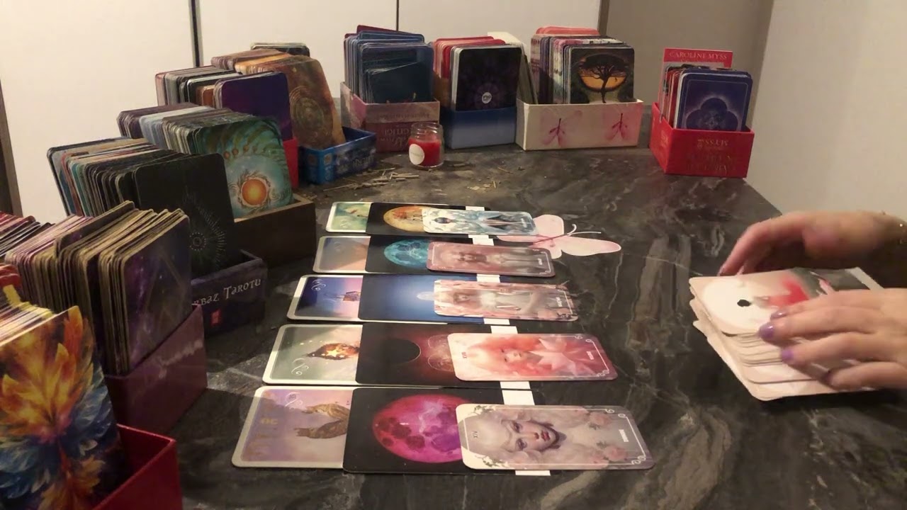 🪷💫ONA SENİ SORDUM💫SENİ KAYBETMEKTEN KORKUYOR#tarot