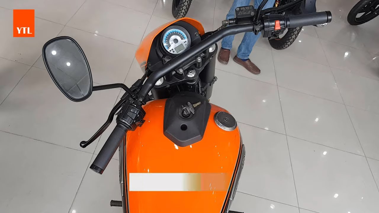 Um Renegade150CC - Super Engine | Runner Bikes View 2020