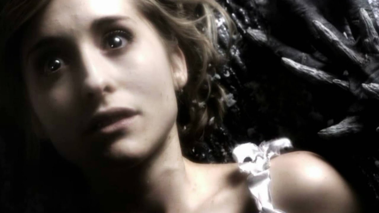 Chloe/Davis-ET (Futuristic Lover)