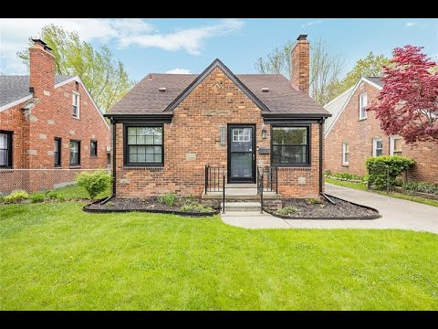 22328 Trombly Street, Saint Clair Shores, MI home video tour