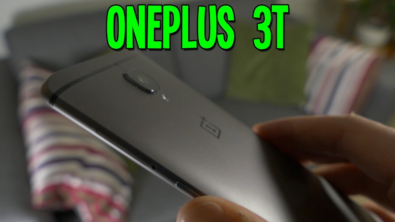 Minun kukko on liian iso tyttö ystäväni