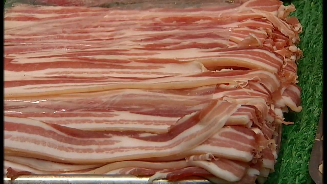 Сосиски и бекон «подвергают риску ваше сердце»