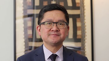 Benefits of TMS Over Antidepressants: TMS vs. Medication for Depression