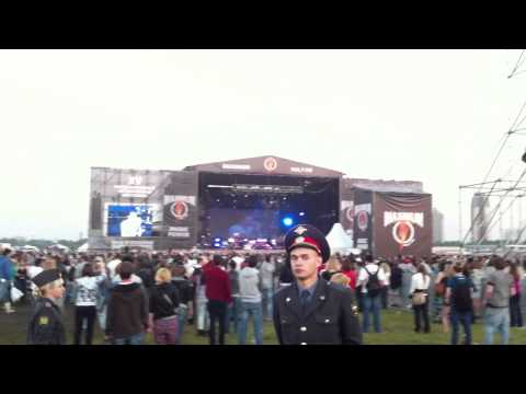Video: Tko Nastupa Na Festivalu Maksidrom