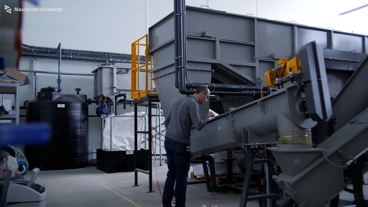 Recycling of synthetic polymers, making circular plastics.