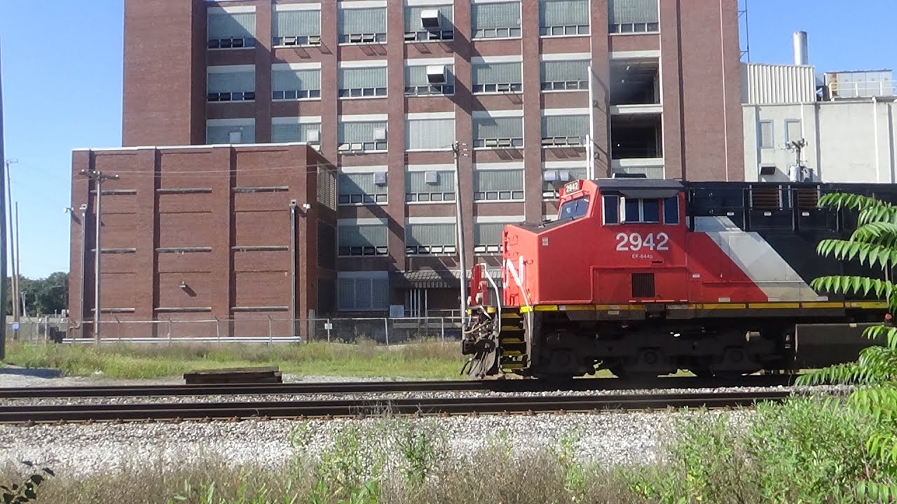 CN 2942 and 3225 With  Eastbound Manifest Freight{9/3/20} Battle Creek Michigan
