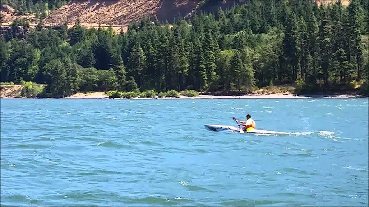 Gorge Downwind Paddle Festival 2015 - Tom Schilper...