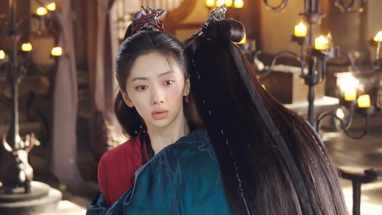 При встрече учитель был растроган до слез, но Золушка ничего не помнила.