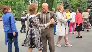 ЛЮДИ ВСТРЕЧАЮТСЯ! ТАНЦЫ В ХАРЬКОВЕ 2024 #retrodancing