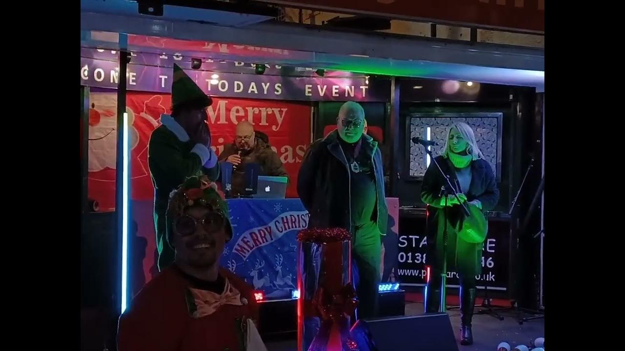 Stourbridge Town Centre Christmas Lights Switch On 2023 YouTube