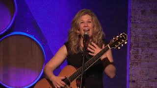 Seriously Entertaining: Dar Williams on 