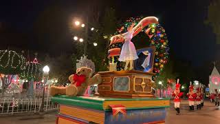 A Christmas Fantasy Parade Cast Member Preview 2022