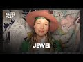 Remote interview with Jewel: talking about childhood, Alaska and music! | Stingray PausePlay